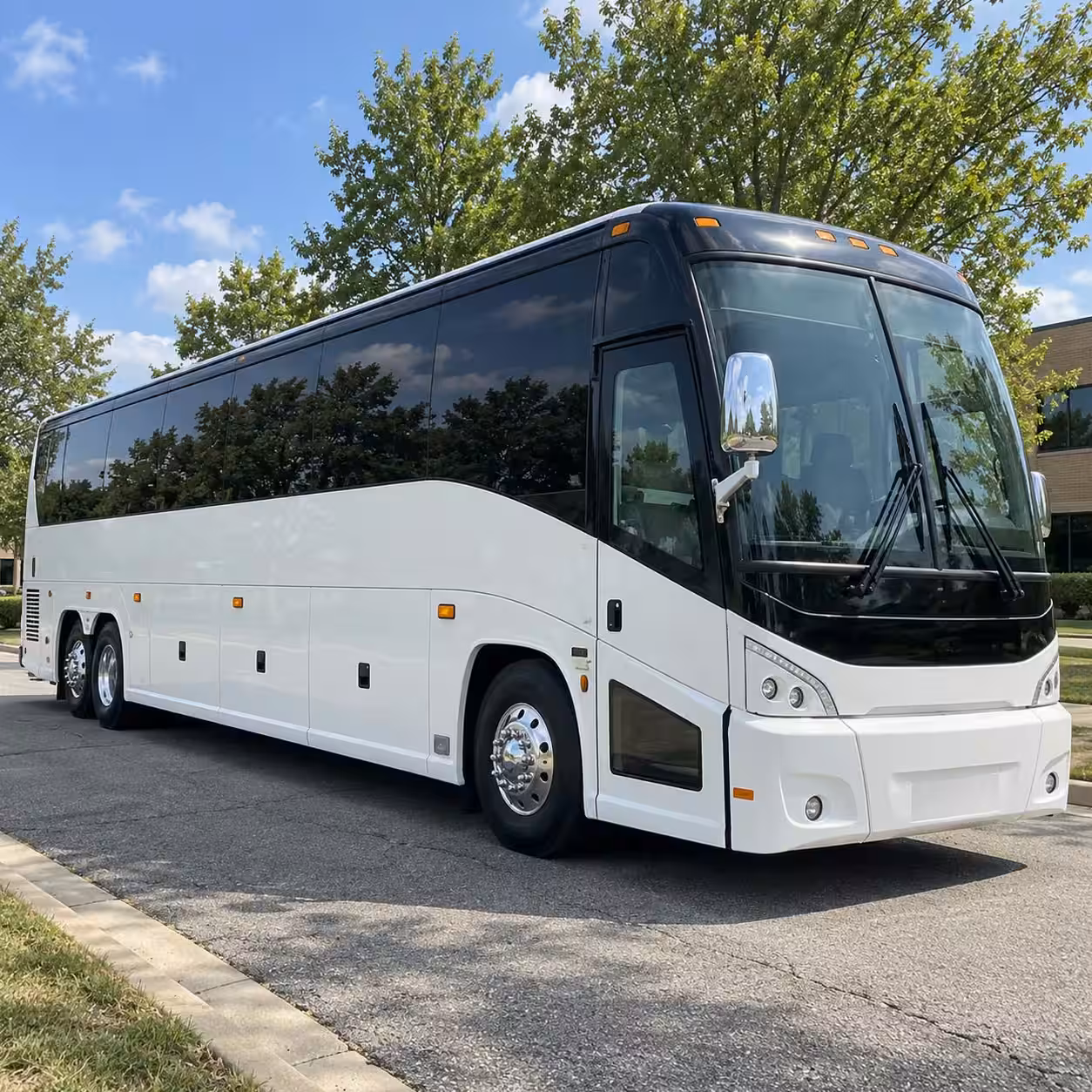 new braunfels shuttle buses for landa park and river events