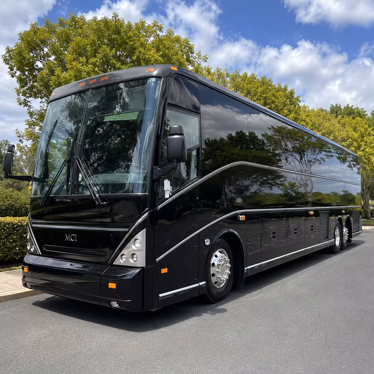new braunfels shuttle buses for mckenna children s museum visits